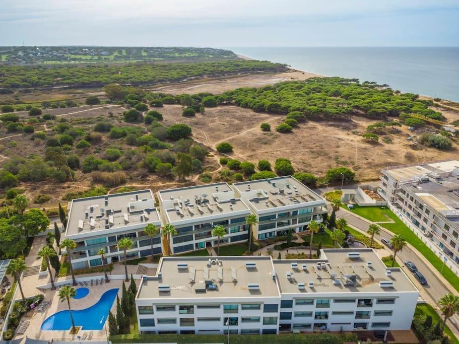 Cavalo Preto Premium Stays Quarteira Exterior photo